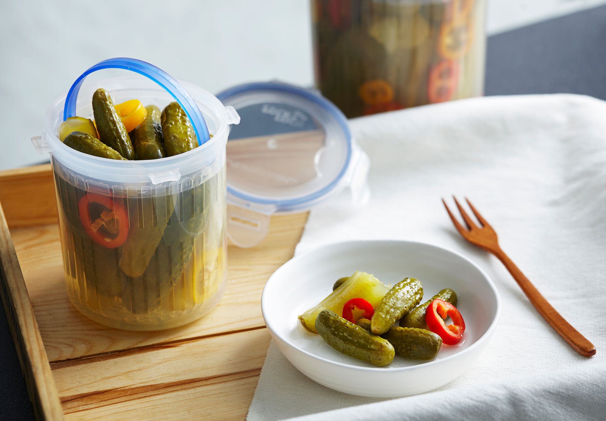 LocknLock Classic Special Round W/draining Basket 700ml